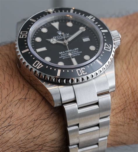 rolex sea dweller 4000 specs|rolex sea dweller no date.